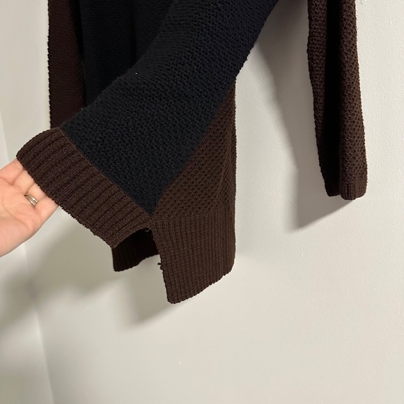 St John | Women’s Colour Block Sweater Cropped Sleeve Black and Brown Wool Blend - Picture 11 of 13